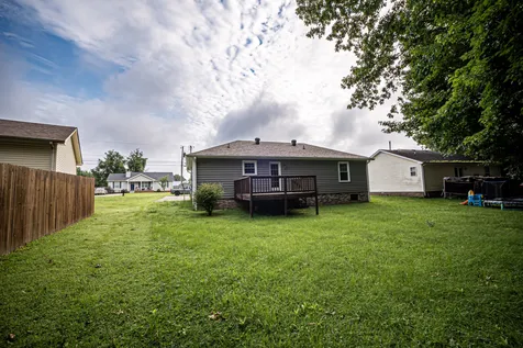 419 Woodale Drive Clarksville TN 37042