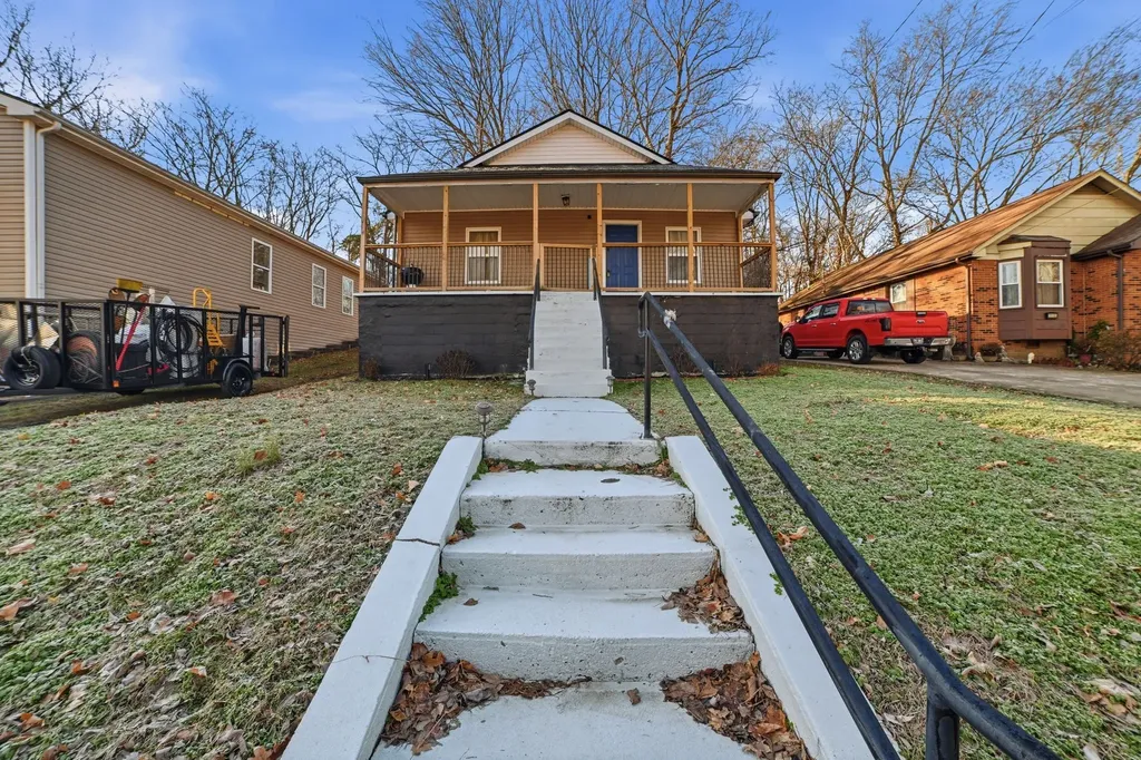 1112 Hyman Street Clarksville TN 37040