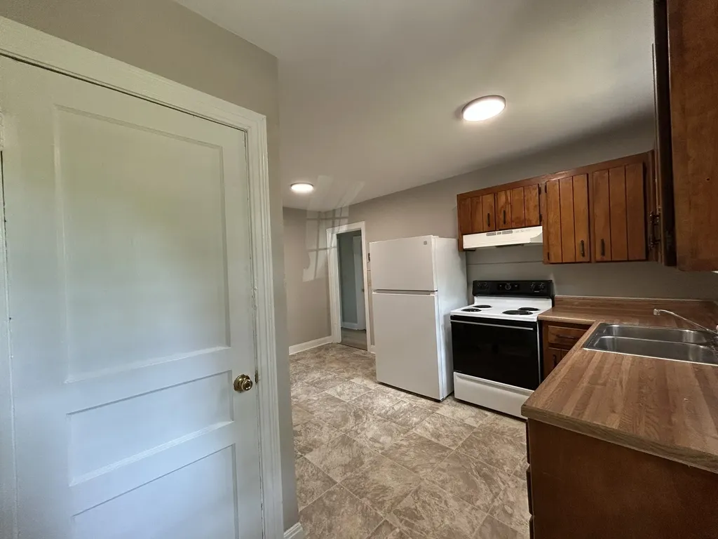 4808 Lindell Street Nashville TN 37216