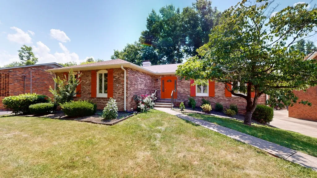 717 Goodpasture Terrace Nashville TN 37221