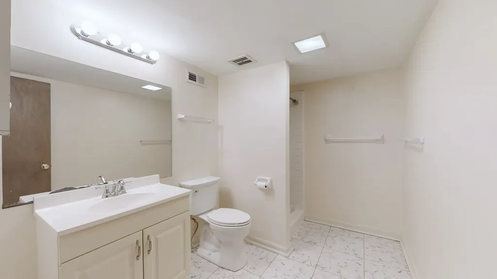 717 Goodpasture Terrace Nashville TN 37221
