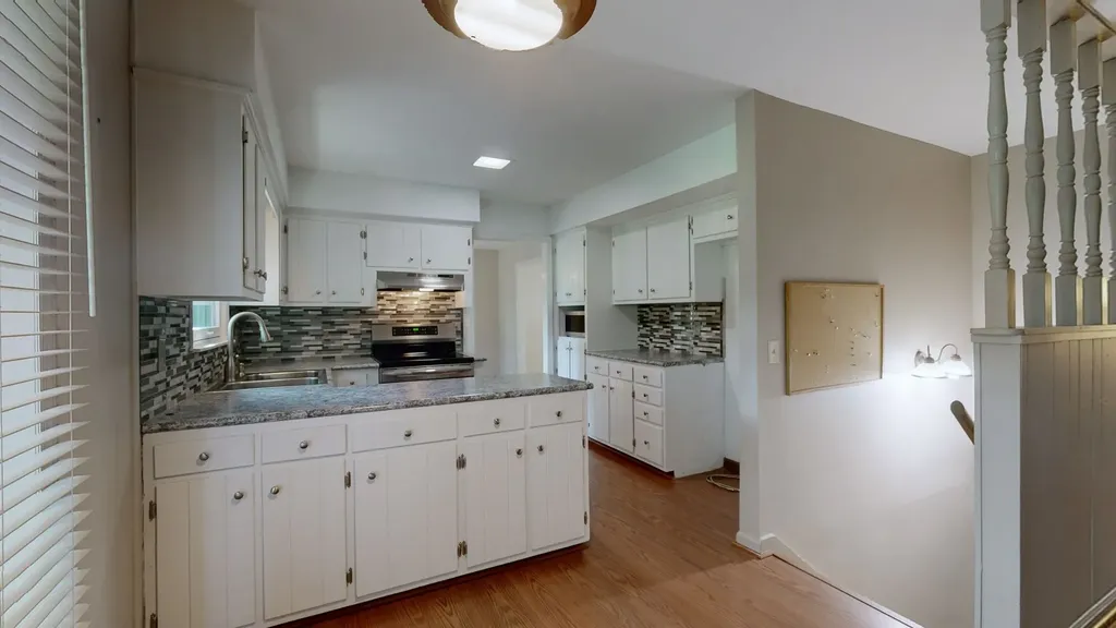 717 Goodpasture Terrace Nashville TN 37221