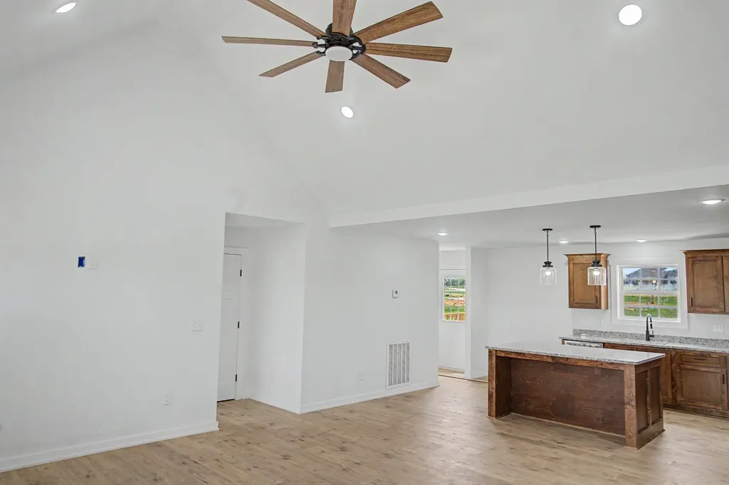 308 Irene Court Lafayette TN 37083
