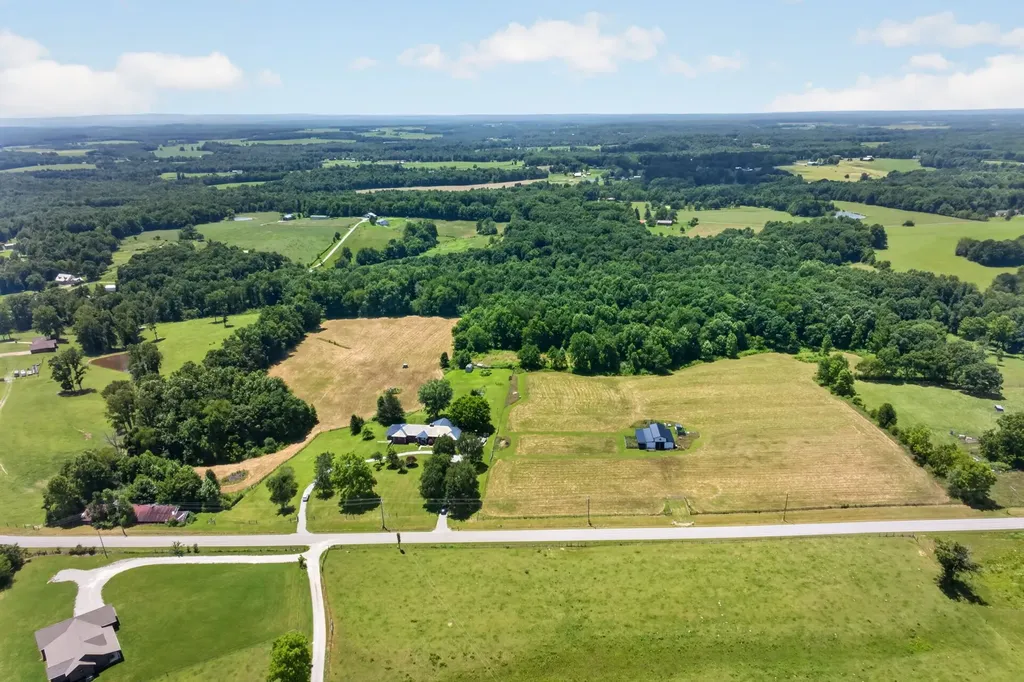 4160 Standing Rock Road Jamestown TN 38556