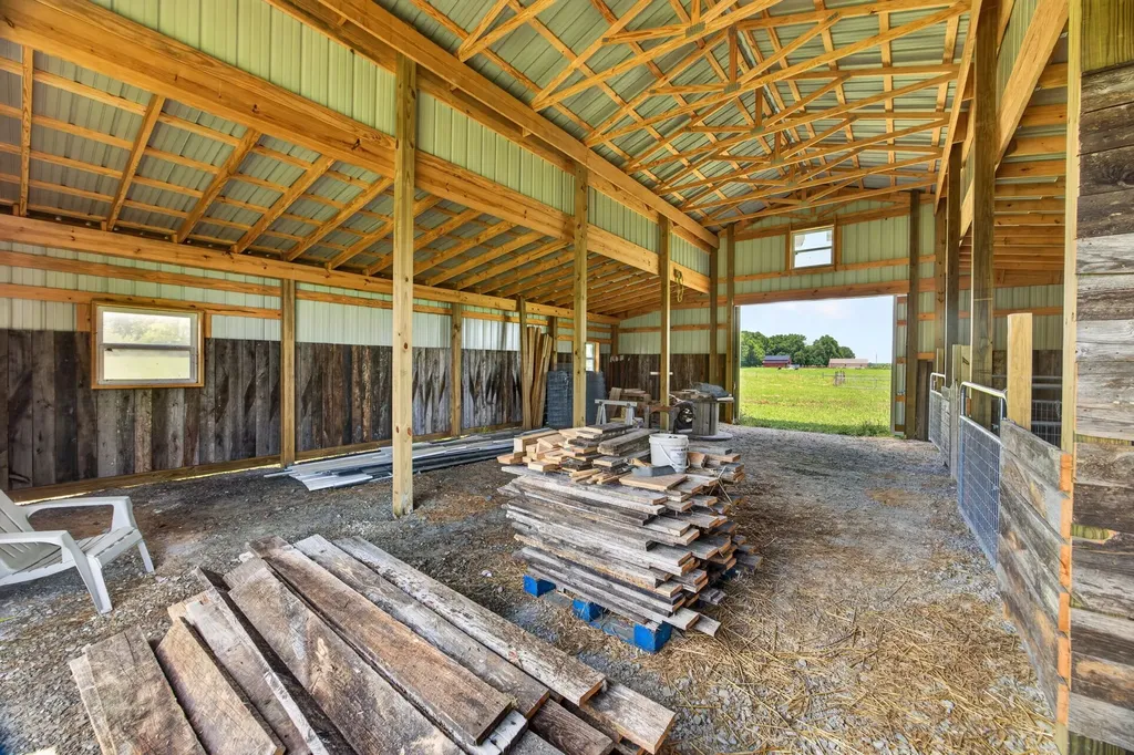 4160 Standing Rock Road Jamestown TN 38556