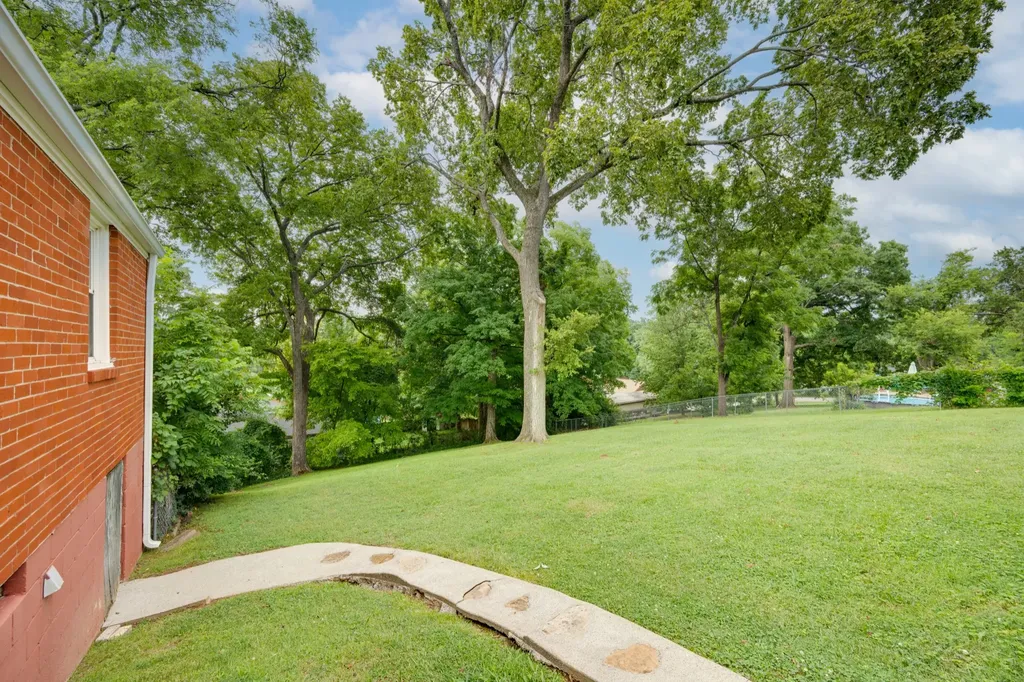 357 Gillette Road Nashville TN 37211