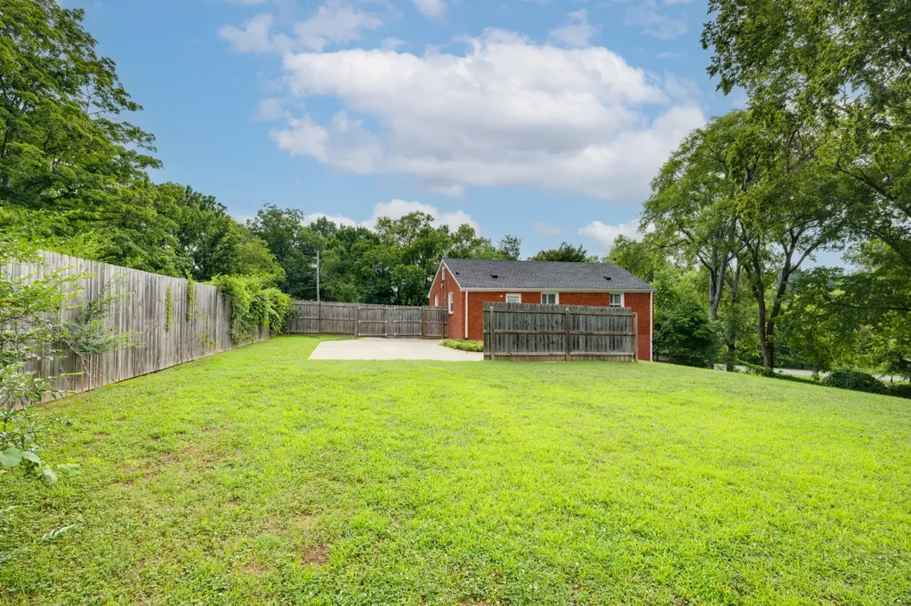 357 Gillette Road Nashville TN 37211