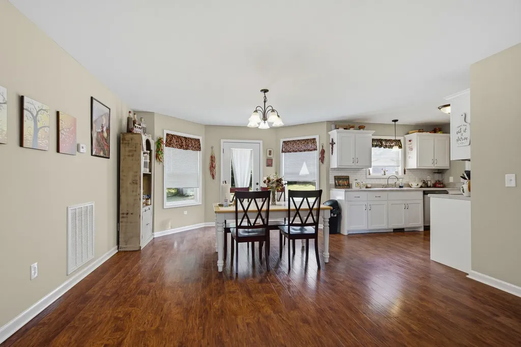 208 Pitt Lane Springfield TN 37172