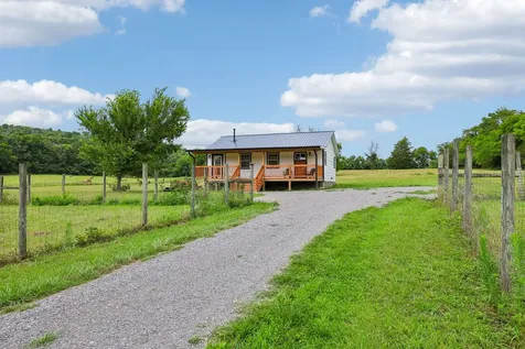 12297 Elrod Mcelroy Road Milton TN 37118