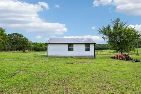 12297 Elrod Mcelroy Road Milton TN 37118