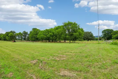 12297 Elrod Mcelroy Road Milton TN 37118