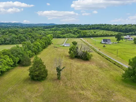 12297 Elrod Mcelroy Road Milton TN 37118