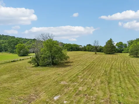 12297 Elrod Mcelroy Road Milton TN 37118