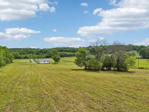 12297 Elrod Mcelroy Road Milton TN 37118