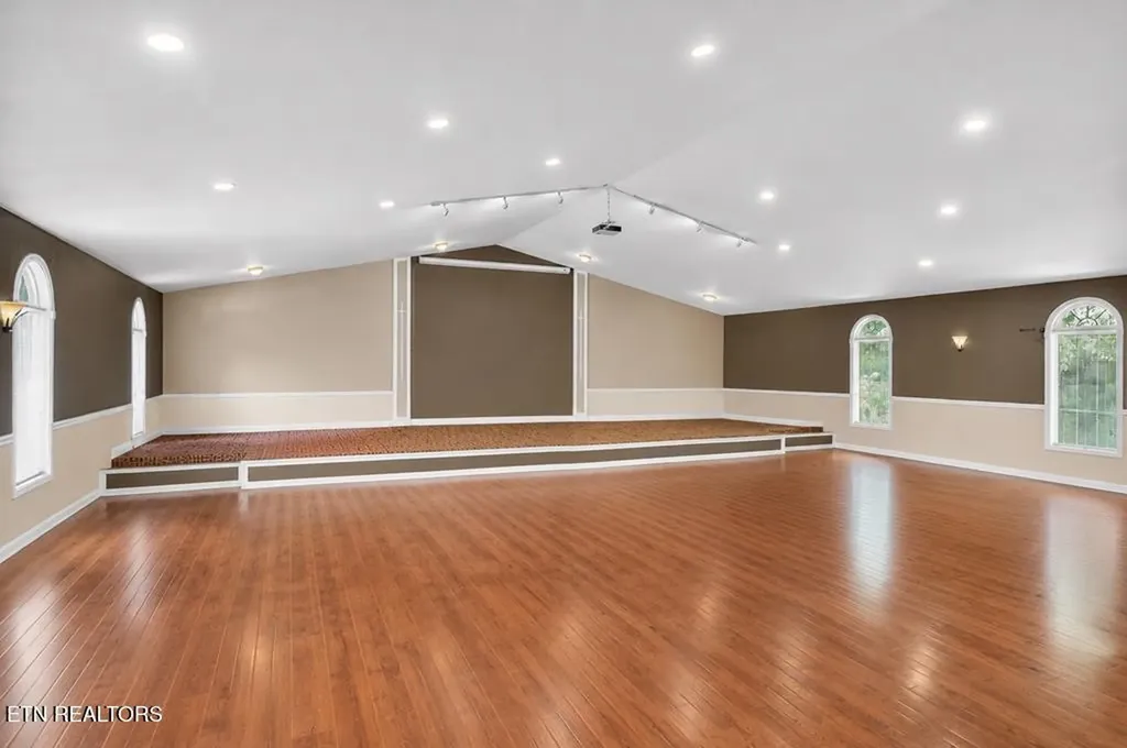 67 Woodlands Court-lot 60 Court Crossville TN 38571