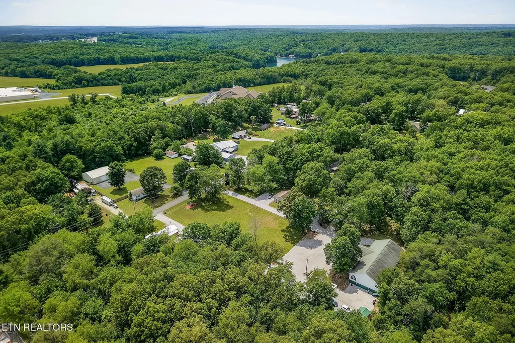 67 Woodlands Court-lot 60 Court Crossville TN 38571