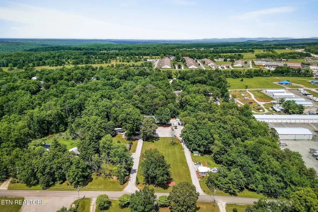 67 Woodlands Court-lot 60 Court Crossville TN 38571