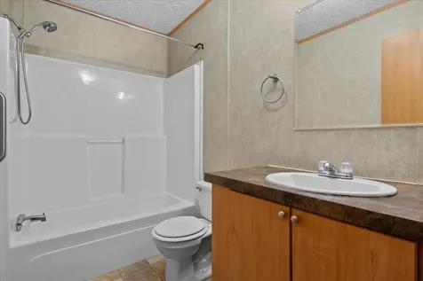 211 Old Stagecoach Lane Erin TN 37061