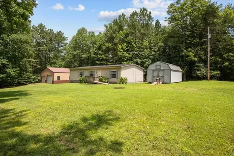 211 Old Stagecoach Lane Erin TN 37061