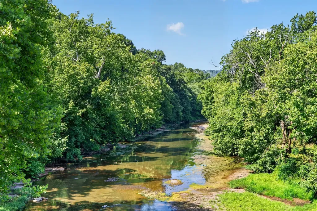 5713 Smith Fork Road Liberty TN 37095