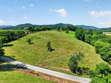 5713 Smith Fork Road Liberty TN 37095