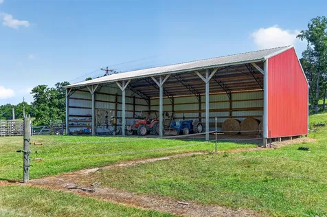 5713 Smith Fork Road Liberty TN 37095