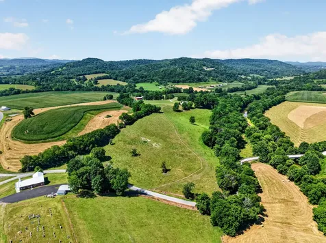 5713 Smith Fork Road Liberty TN 37095