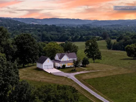 5713 Smith Fork Road Liberty TN 37095