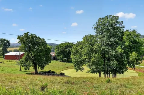 5713 Smith Fork Road Liberty TN 37095