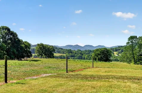 5713 Smith Fork Road Liberty TN 37095