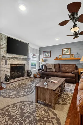 496 Sunset Drive Sparta TN 38583