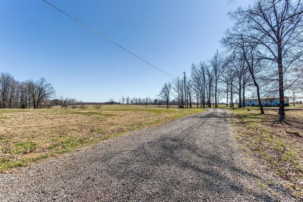 420 Shangri Lane Woodbury TN 37190