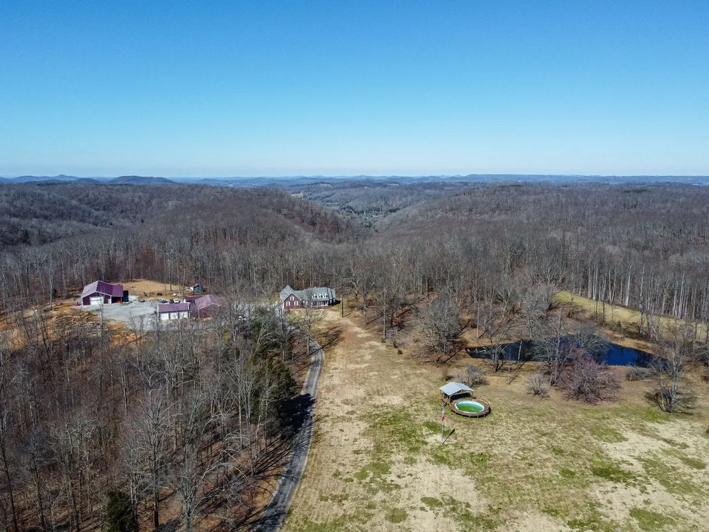 420 Shangri Lane Woodbury TN 37190