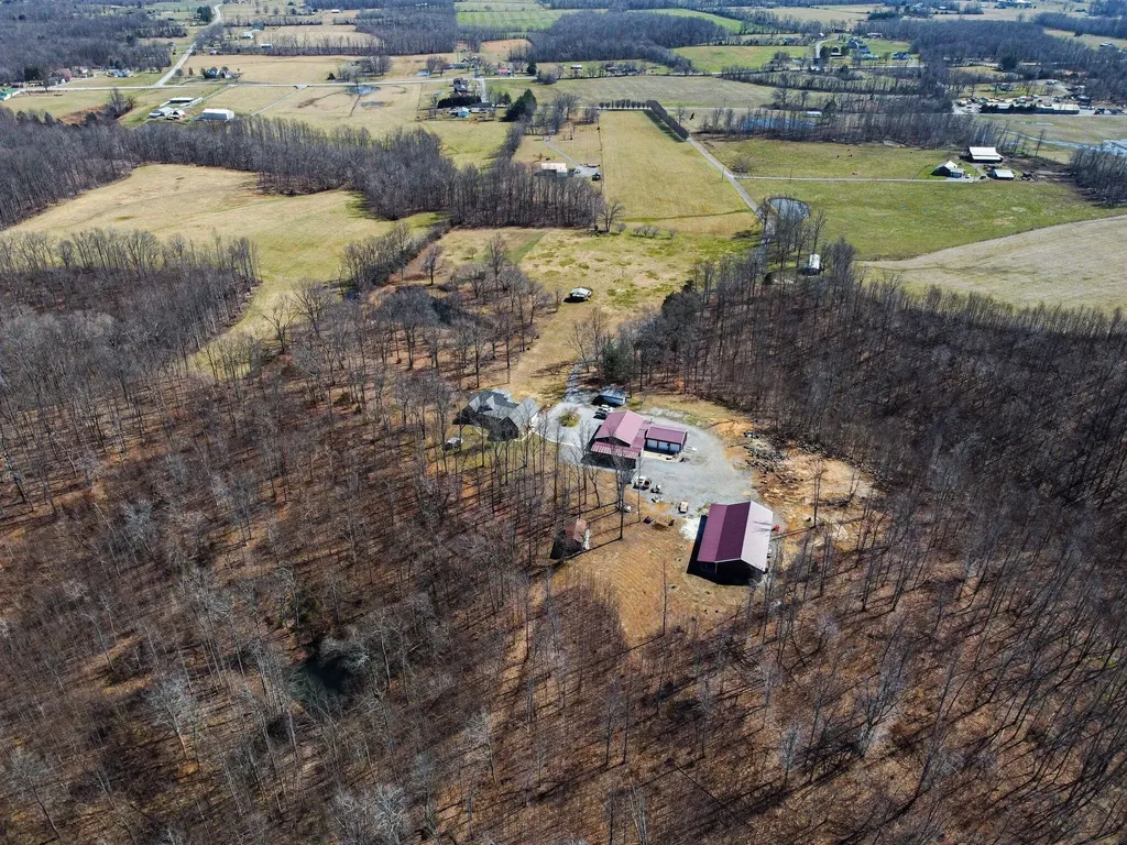 420 Shangri Lane Woodbury TN 37190