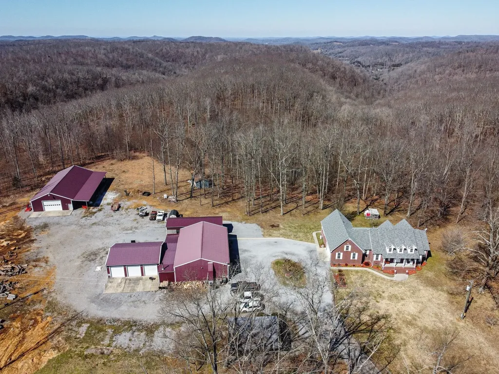 420 Shangri Lane Woodbury TN 37190