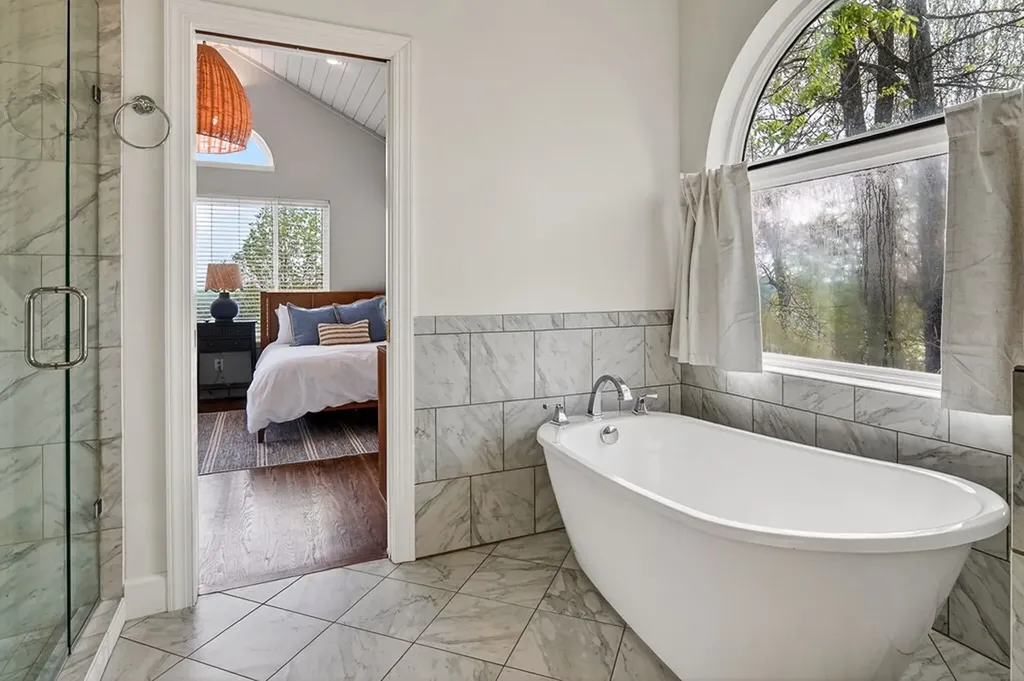 1853 Lafever Ridge Road Silver Point TN 38582