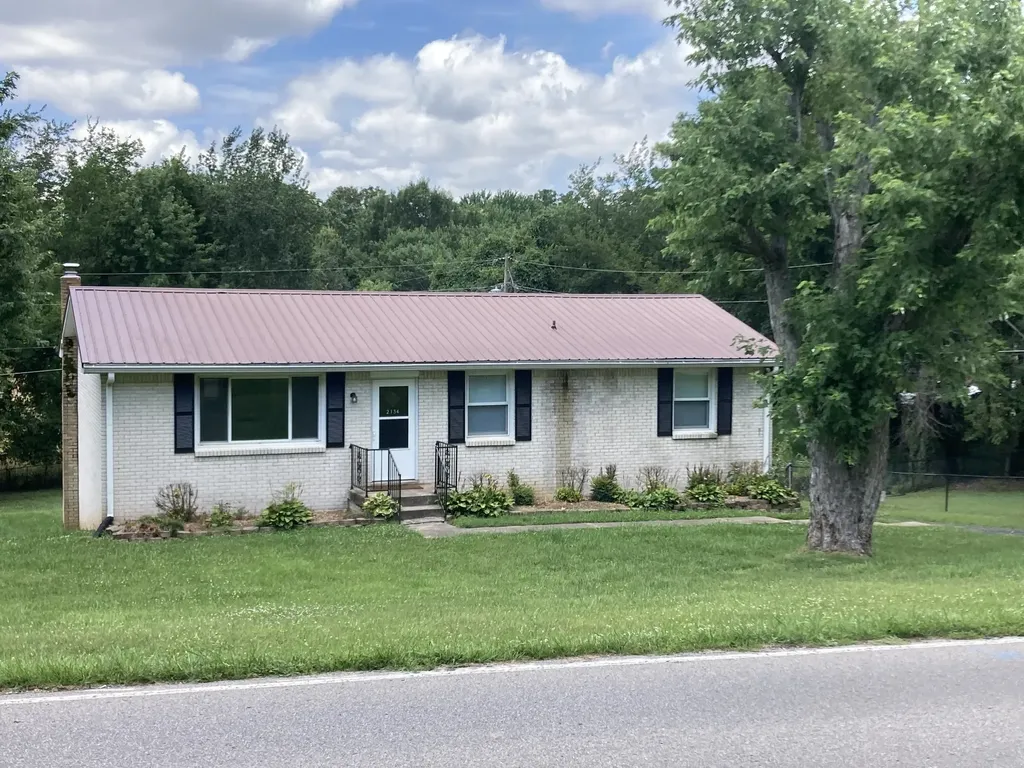 2134 Old Russellville Pike Clarksville TN 37043