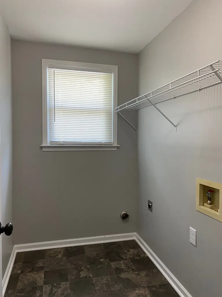 2134 Old Russellville Pike Clarksville TN 37043