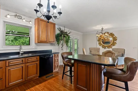 74 Kriswood Drive Rossville GA 30741