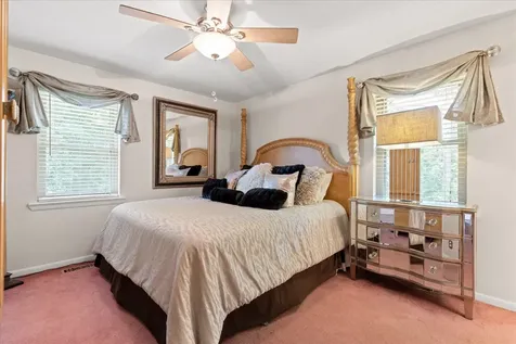 74 Kriswood Drive Rossville GA 30741