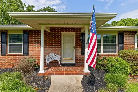 74 Kriswood Drive Rossville GA 30741