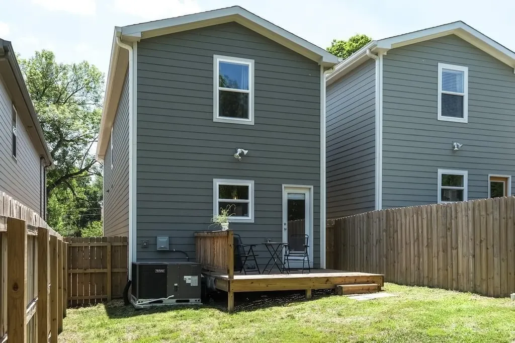 1015 Elvira Avenue Nashville TN 37216