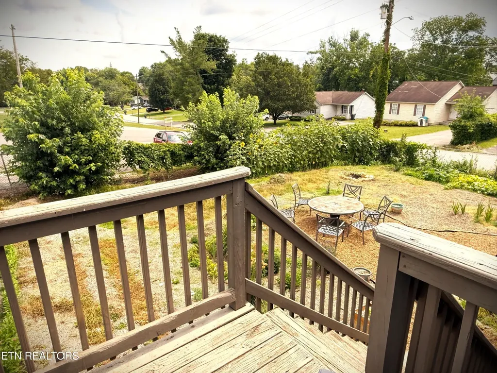298 E Jere Whitson Road Cookeville TN 38501