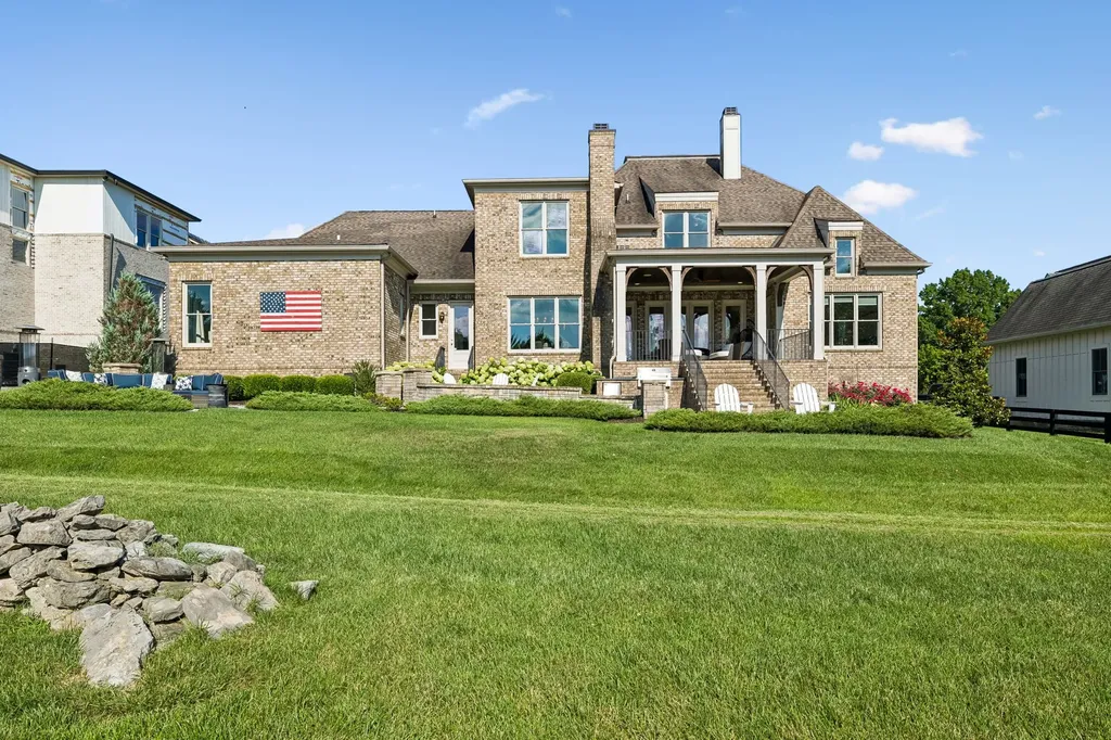 7036 Lanceleaf Drive College Grove TN 37046