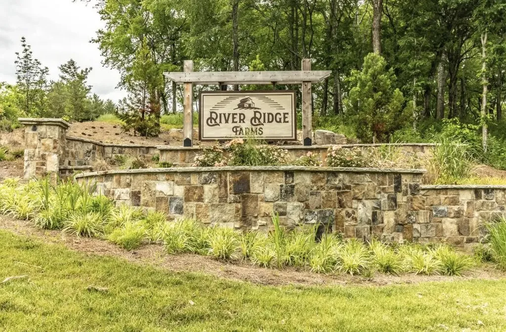36 River Ridge Drive Dunlap TN 37327