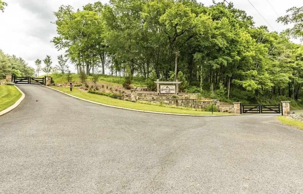 36 River Ridge Drive Dunlap TN 37327