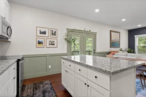 512 Hedgewood Drive Chattanooga TN 37405