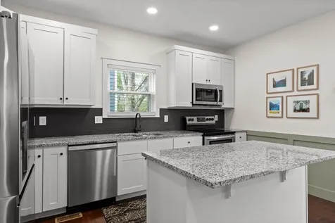 512 Hedgewood Drive Chattanooga TN 37405