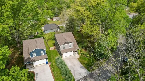 512 Hedgewood Drive Chattanooga TN 37405