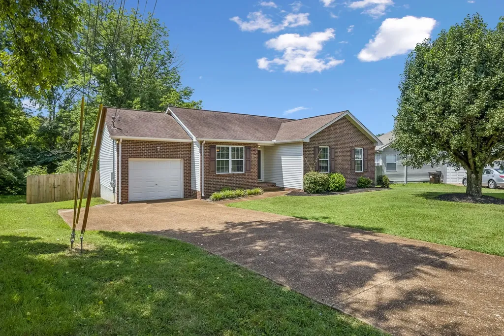 1465 Brighton Circle Old Hickory TN 37138